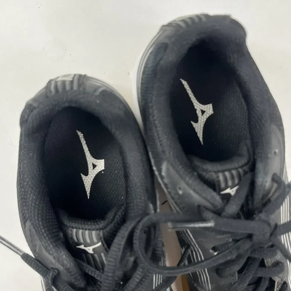 Mizuno Cyclone Speed 3 Womens Volleyball Shoes Sz6.5 Black Silver Gum Sole Court
